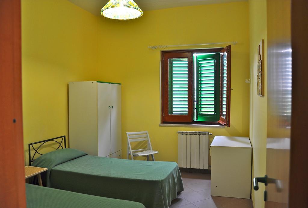 Seafront Apartments Garden House Taormina Habitación foto